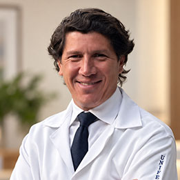 Dr. David Del Curto